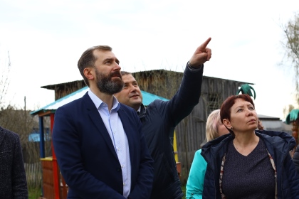 Областные депутаты намерены оказывать содействие сельским территориям по включению соцобъектов в федеральные программы